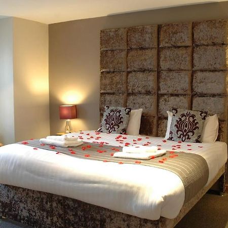 Homestay Hotel Heathrow Hounslow Exterior foto