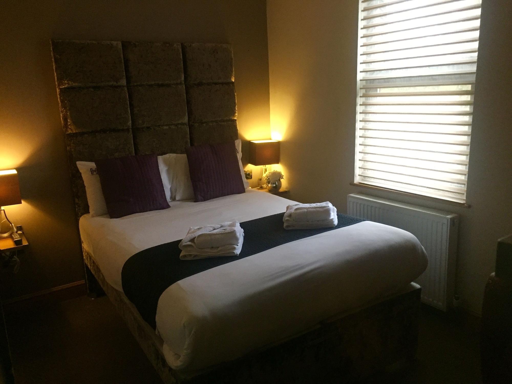 Homestay Hotel Heathrow Hounslow Exterior foto